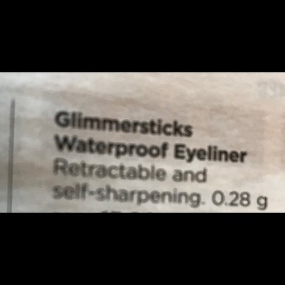 NEW Avon’s A Box Travel Bundle - Picture 10 of 10